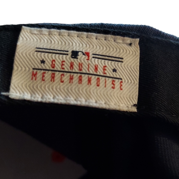 Fan Favorite Detroit Tigers Baseball Hat - Picture 8 of 9